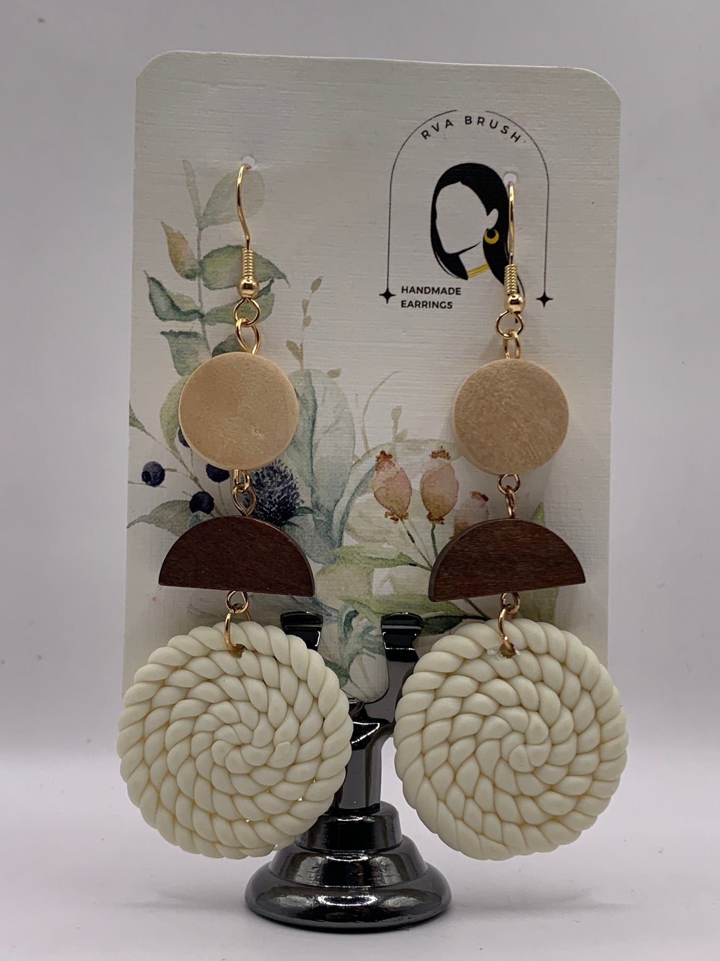 107- Elegant Ivory Textured Disc Earrings - Contemporary Polymer Clay Jewelry with Gold Accents